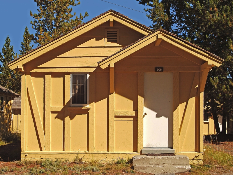 image of cabin exterior lake yellowstone hotel and cabins yellowstone national park wyoming_high
