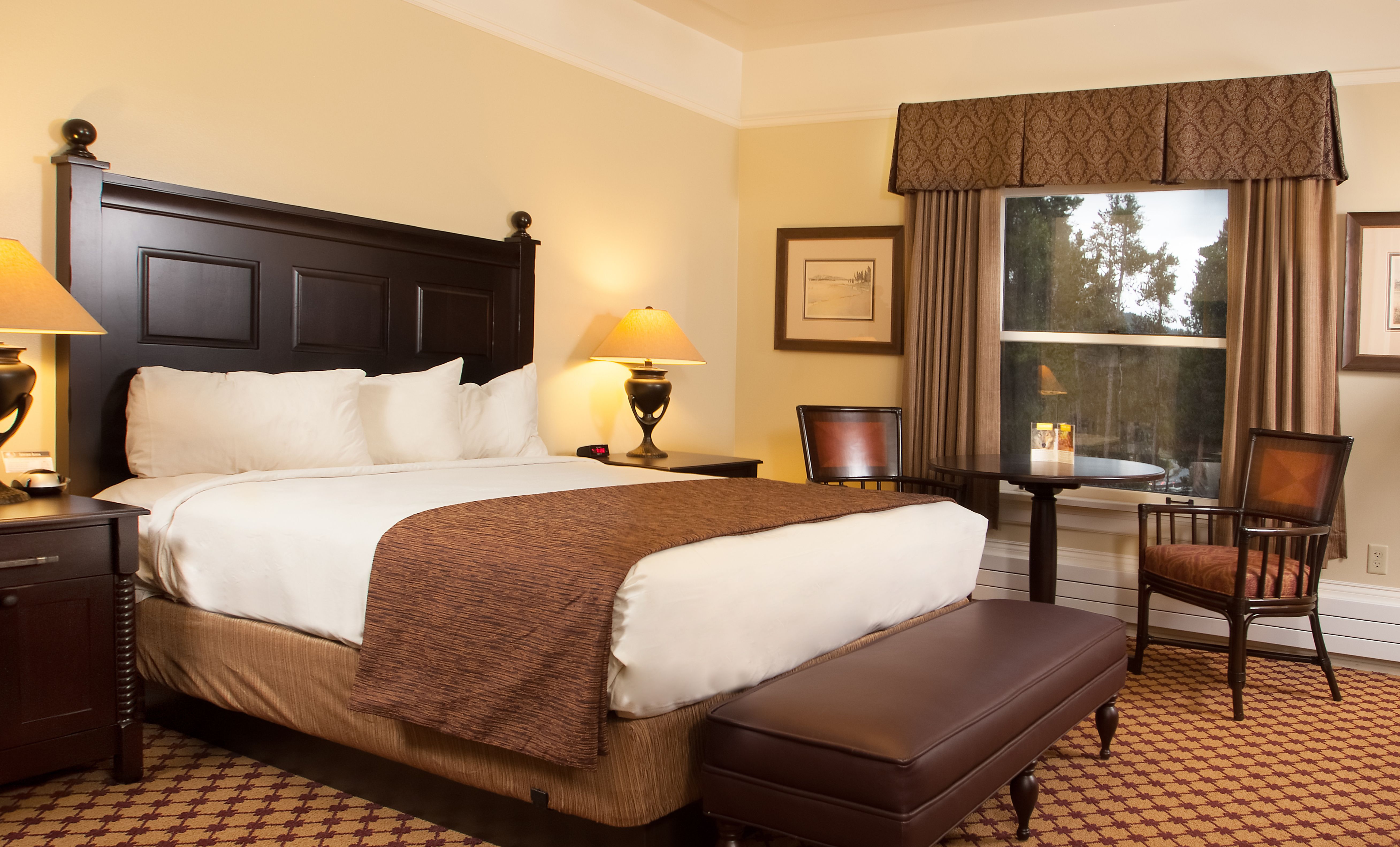 image of superior room with lake view lake yellowstone hotel and cabins yellowstone national park wyoming_high