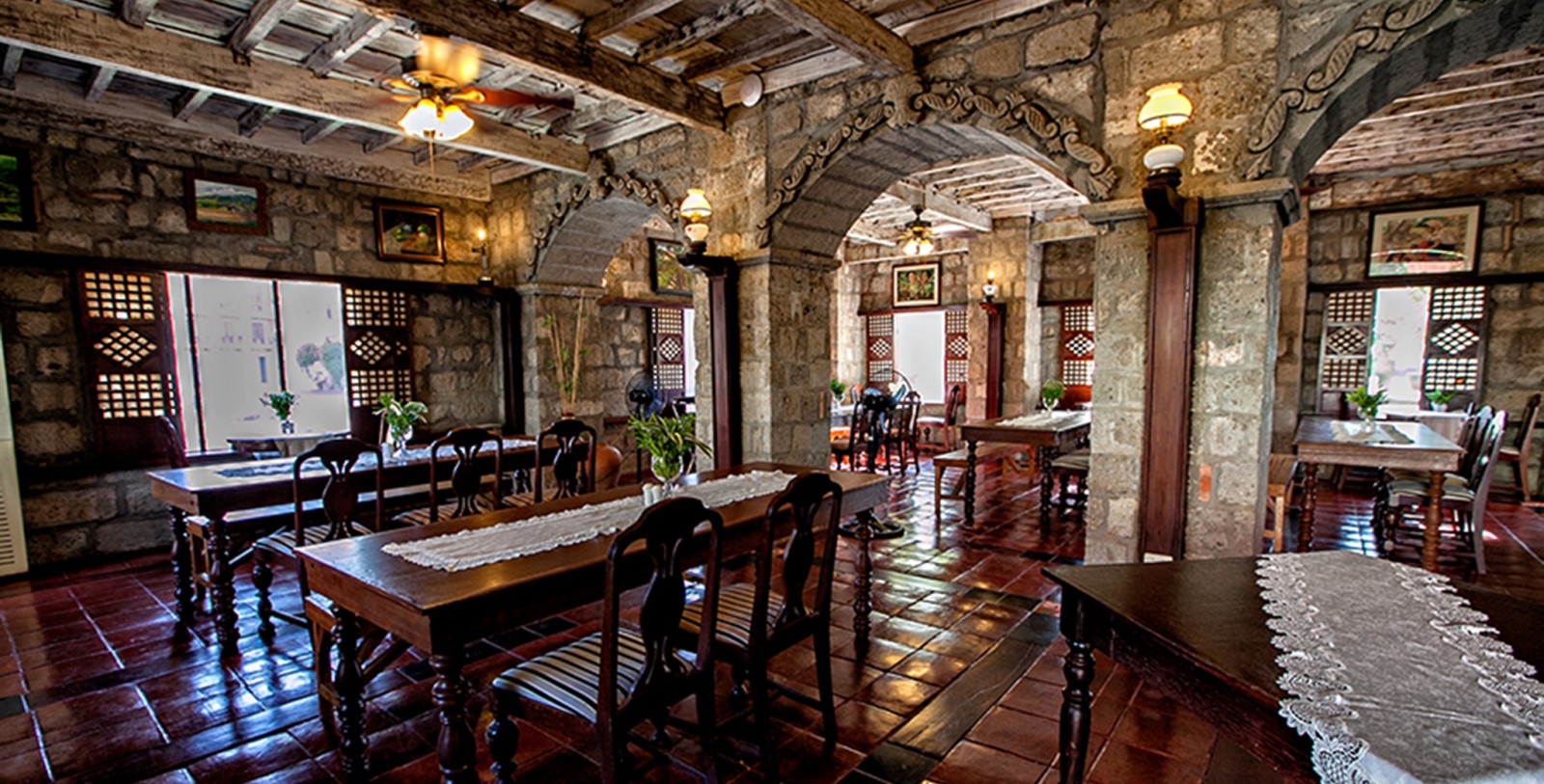 a room with a table and chairs