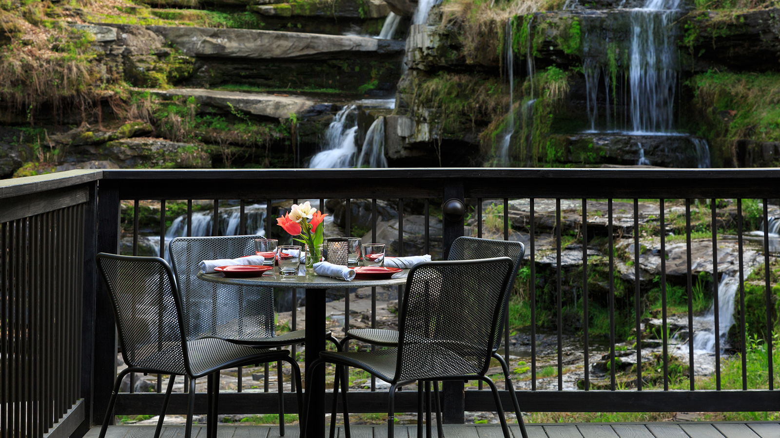 image of restaurant deck ledges hotel hawley pennsylvania