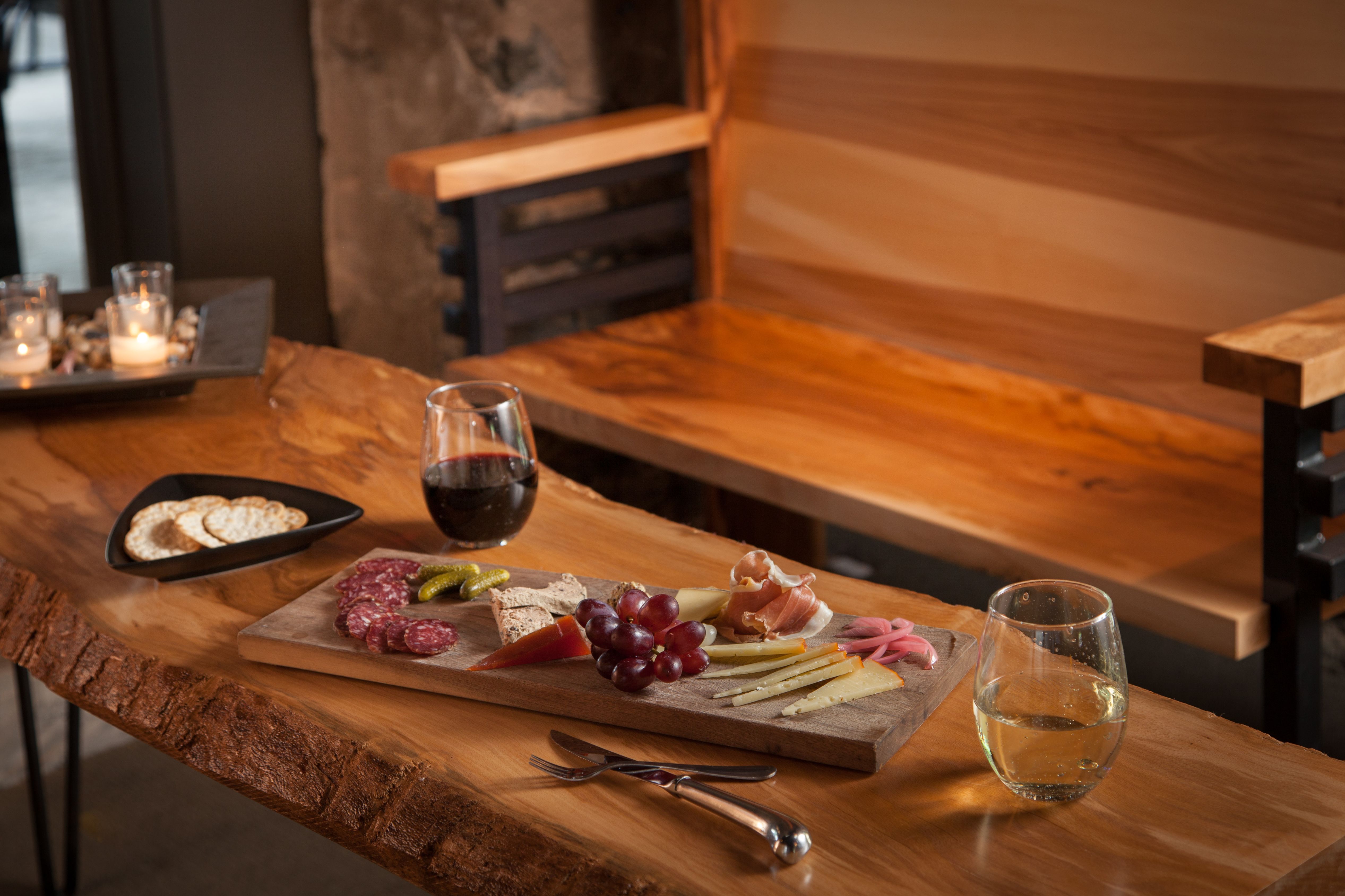 image_of_glass_restaurant_ledges_hotel_hawley_pennsylvania_2_high 5f7c7fc90c4fe