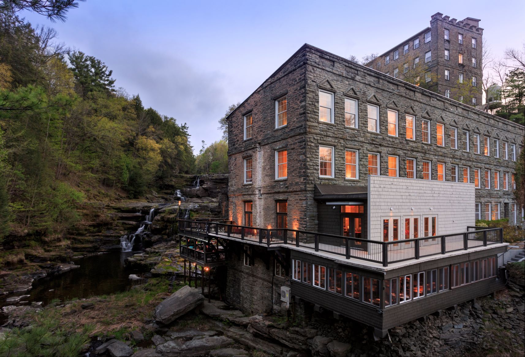image_of_hotel_exterior_ledges_hotel_hawley_pennsylvania_high 5f7c84a9f3dd8