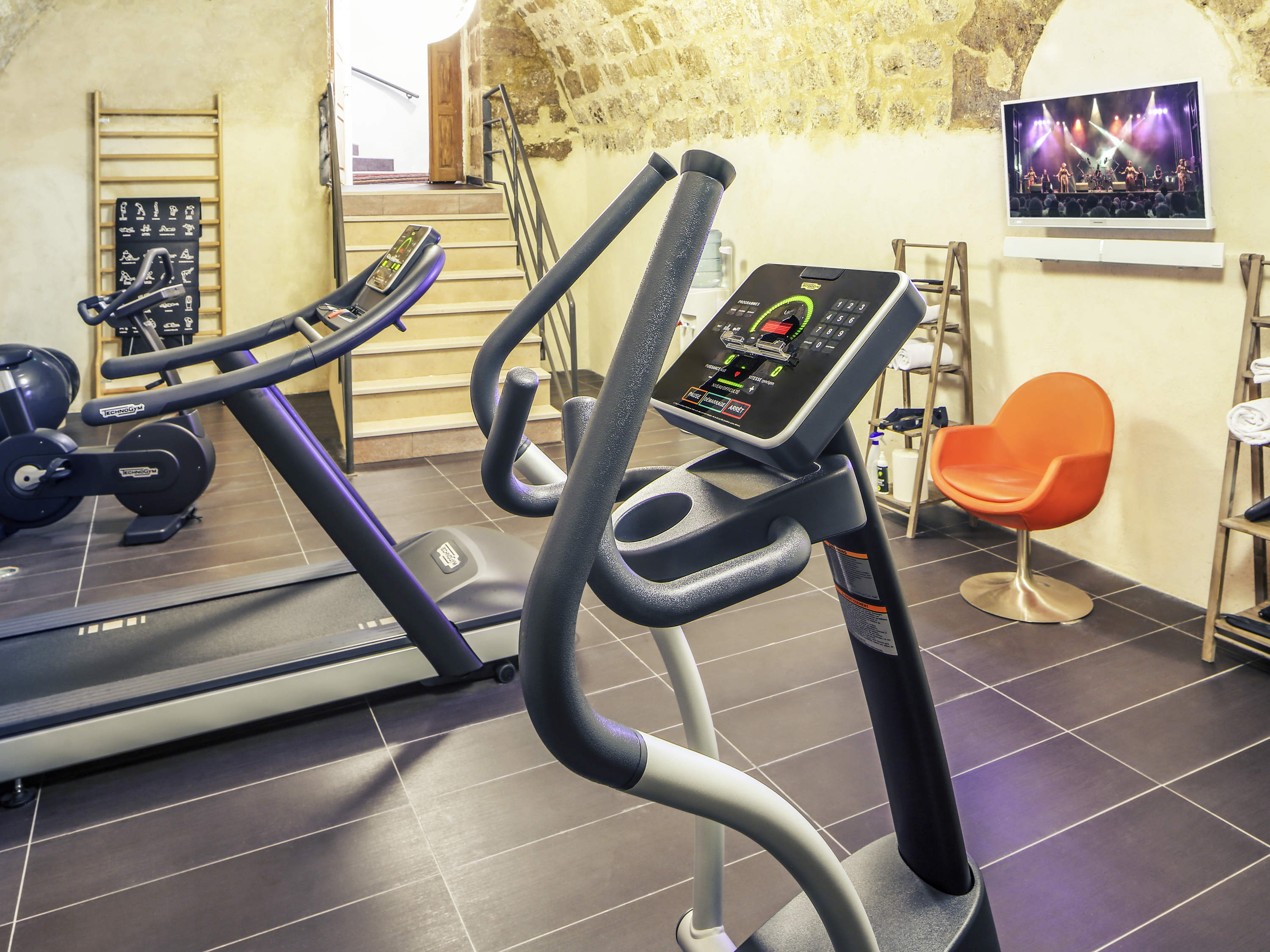 a treadmills in a room