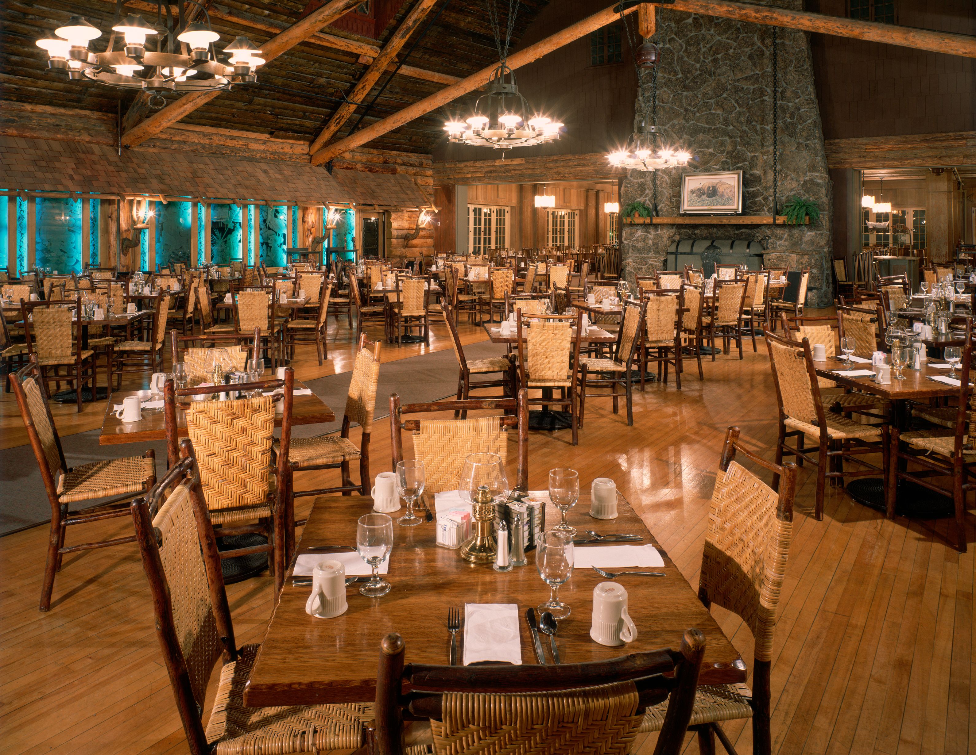 image of main dining room old faithful inn yellowstone national park wyoming_high