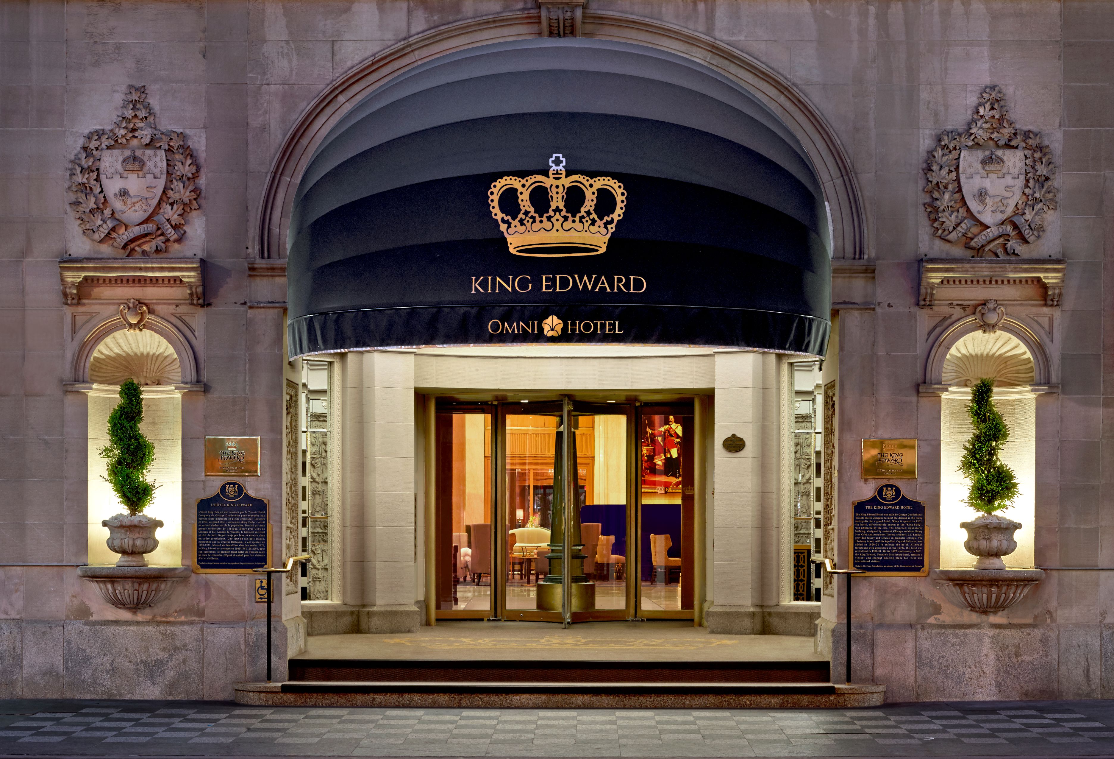 a front entrance of a hotel
