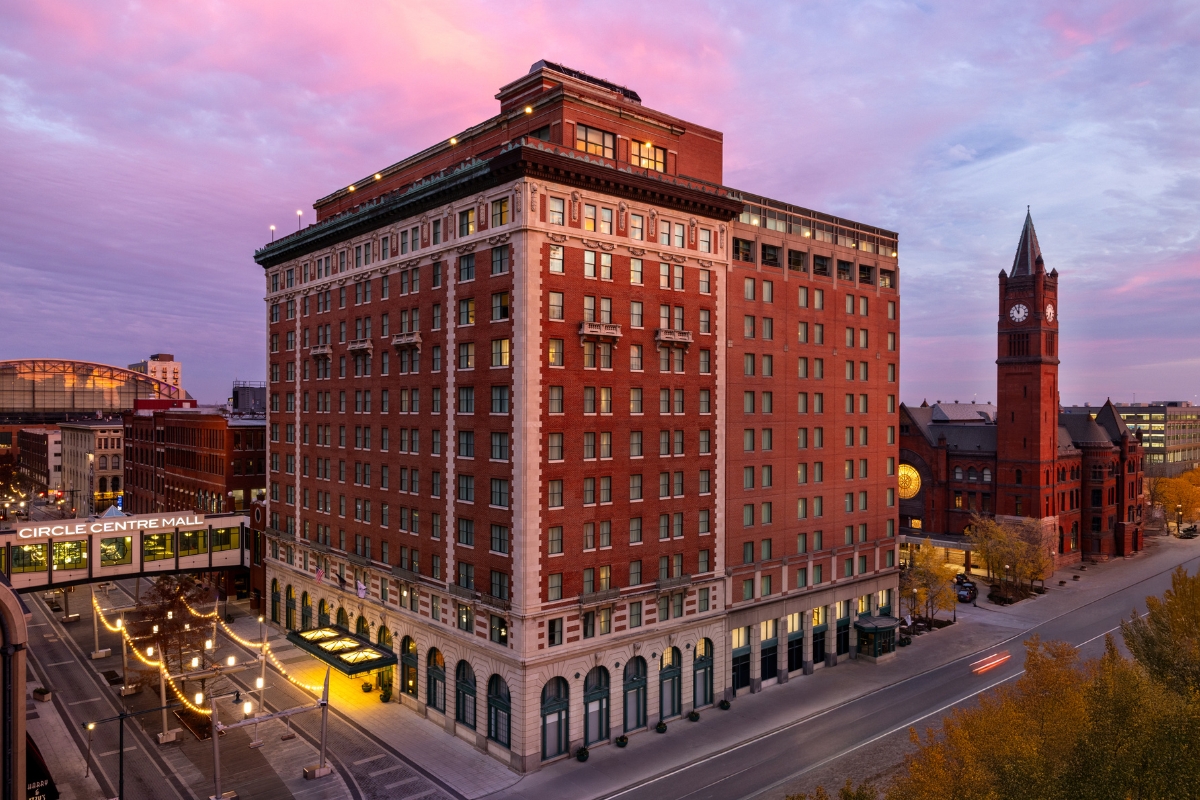 a building with many windows