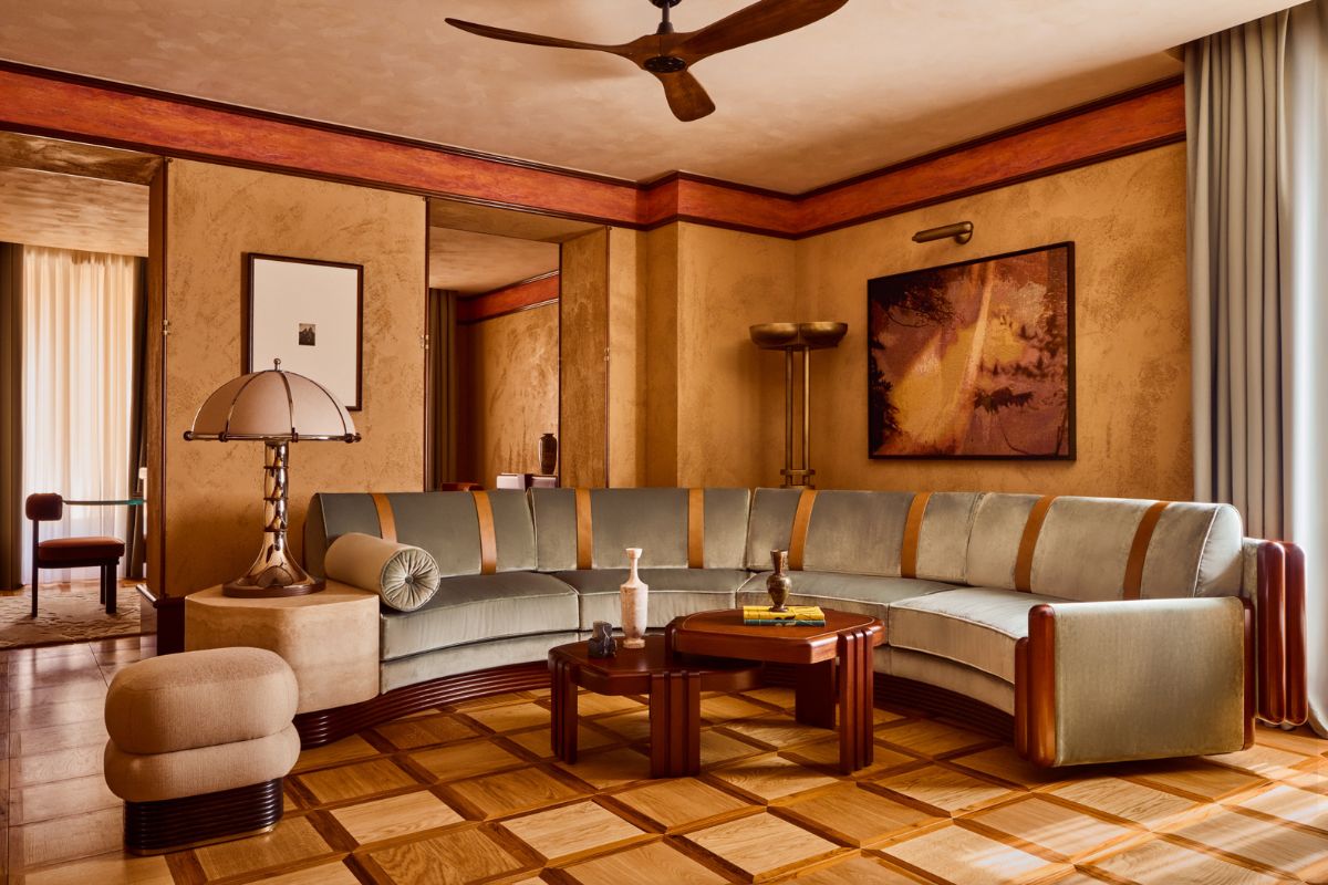 suite with terrace living_high 6a0cb0b17439e