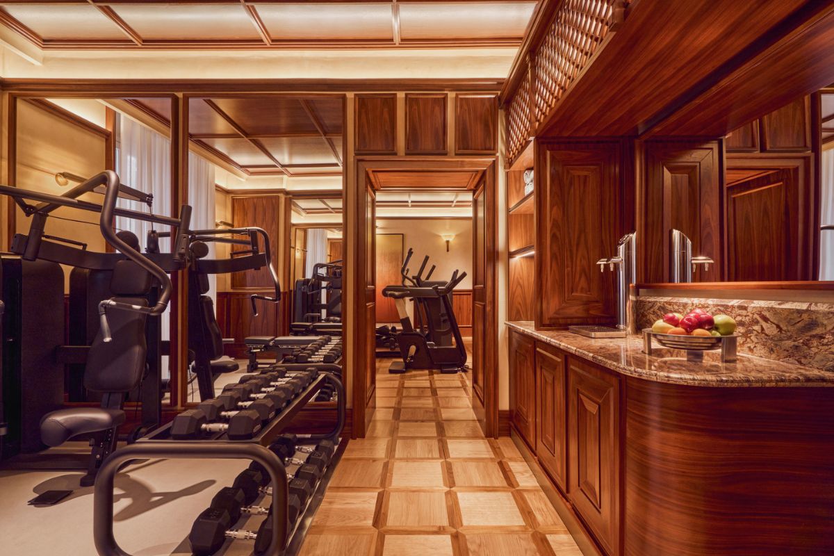 the gym orient express la minerva_high 6a0cae7071a86