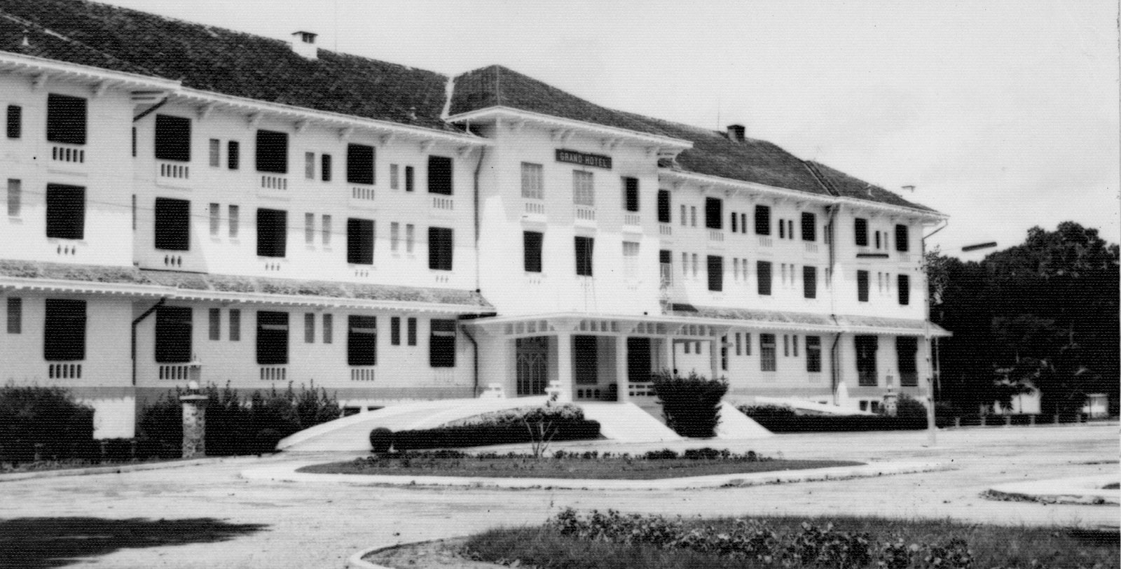 a large white building with many windows