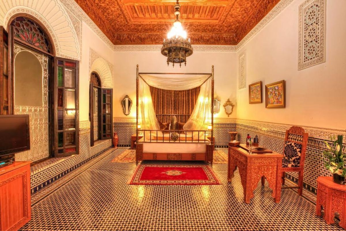 a room with a bed and a table
