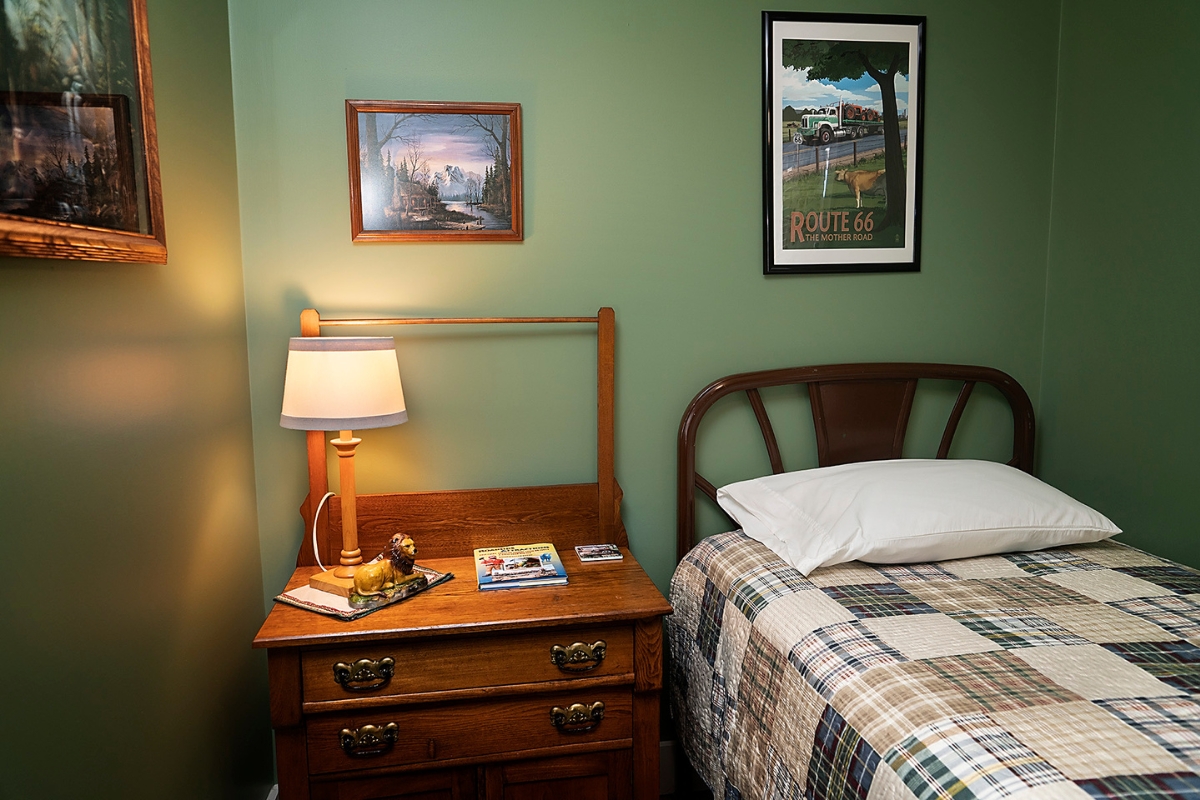 1200x800_rockwood_motor_court_gallery_route_66_room_2_high 690a5e65206c6