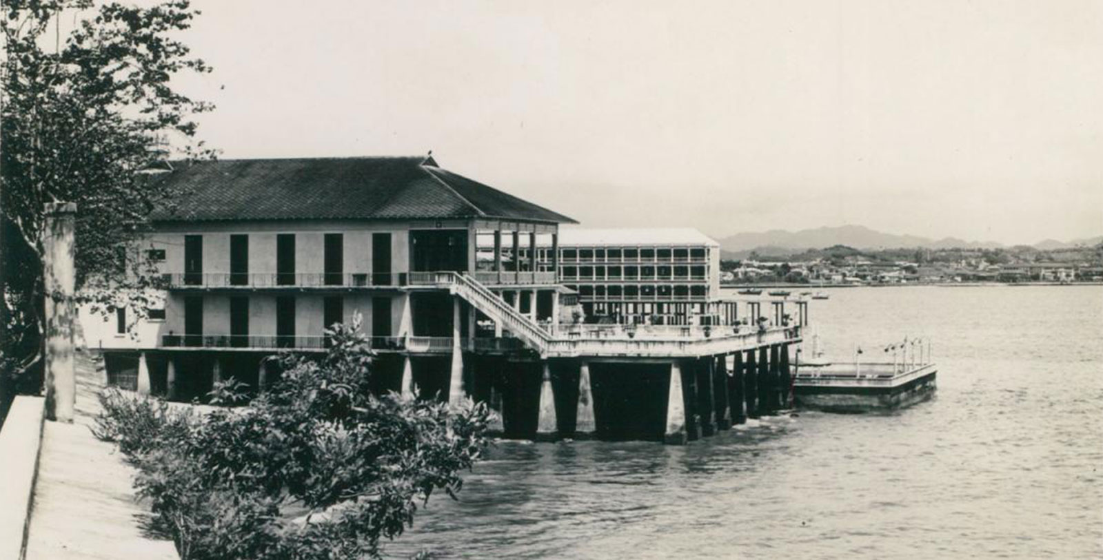 a building on a dock