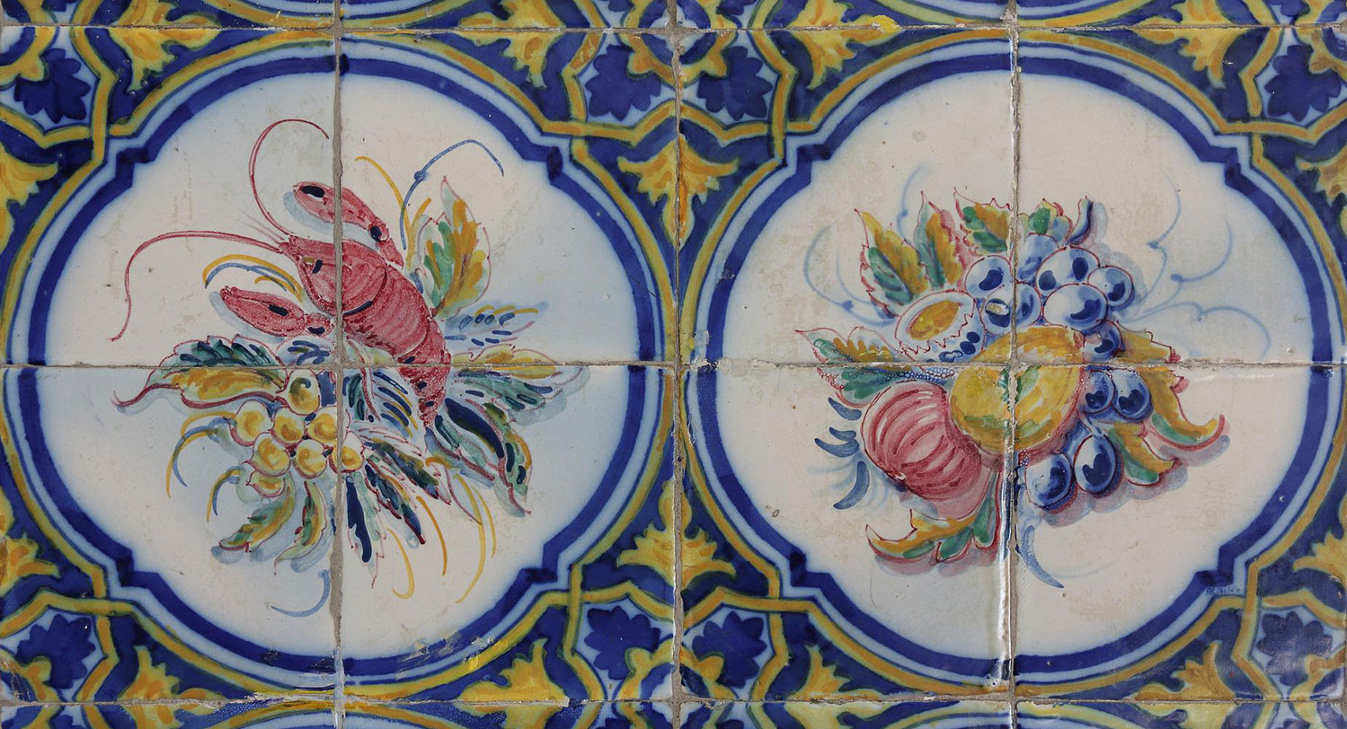 a close up of a tile