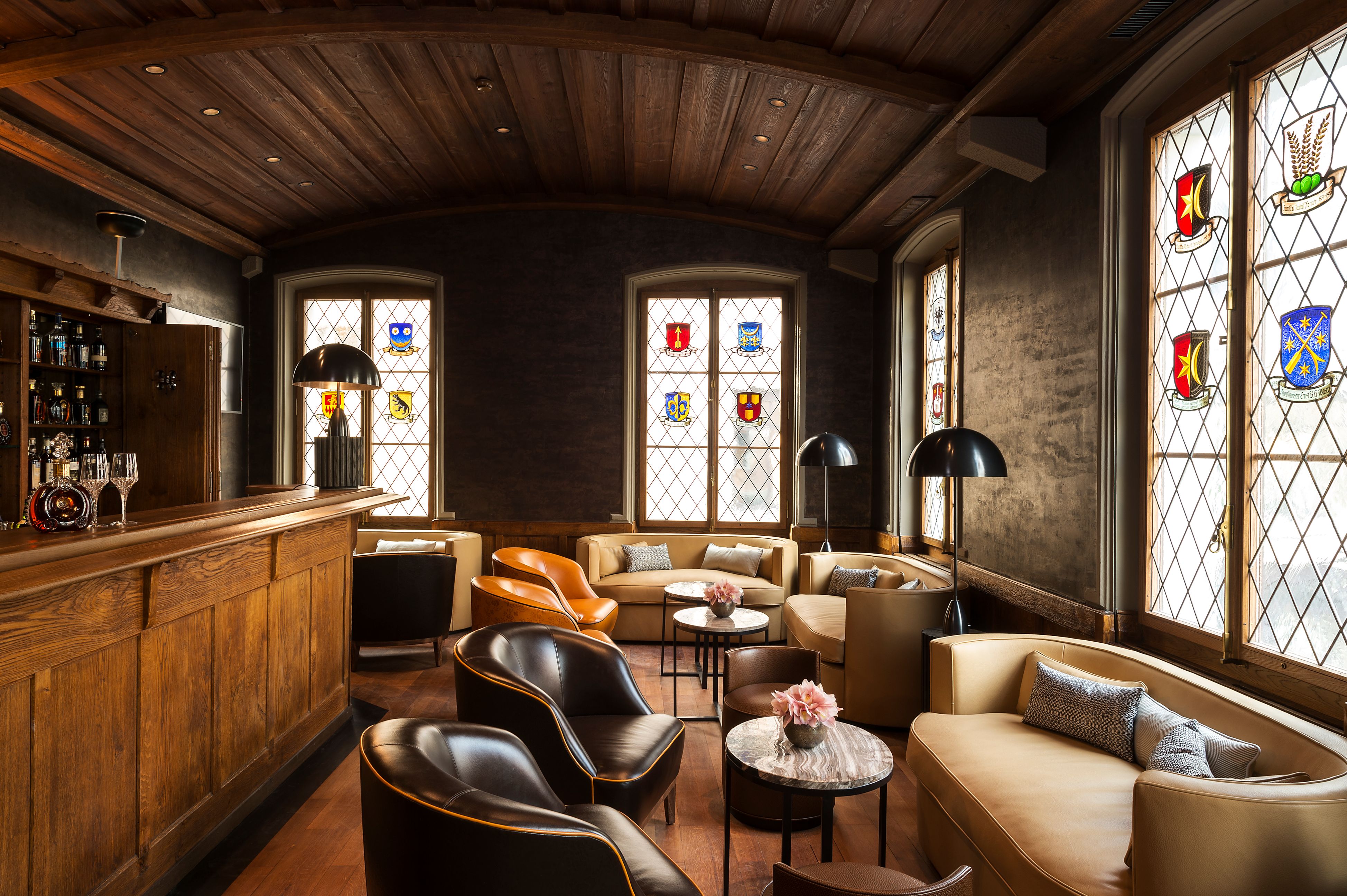 a room with a table and chairs