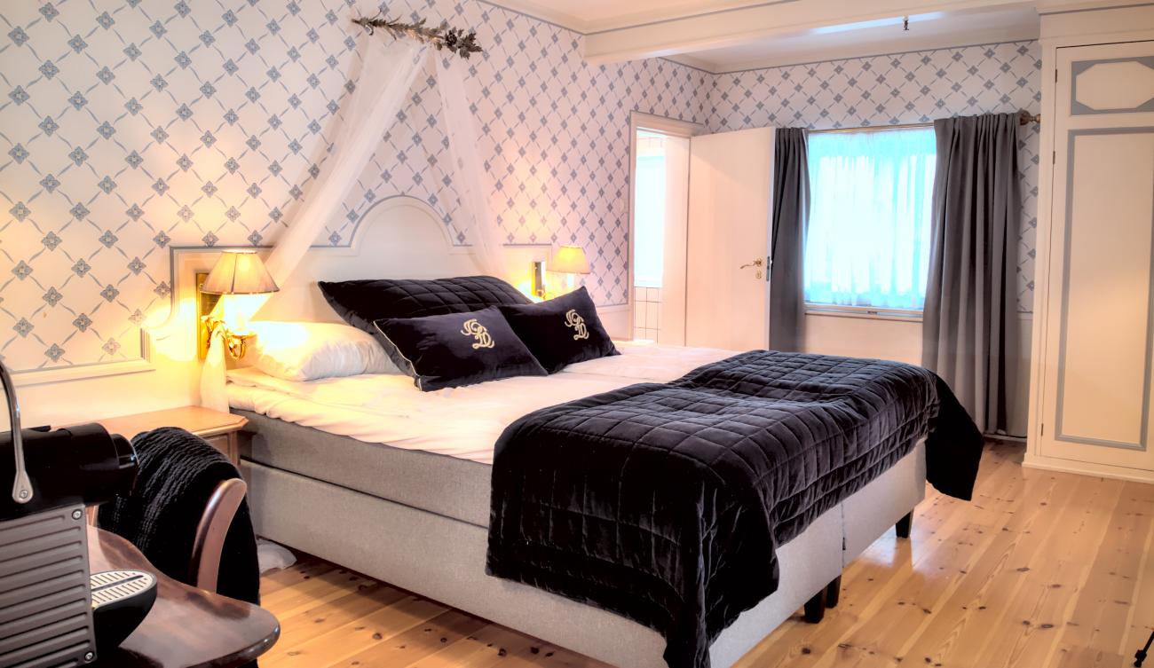 a bed with a canopy over it