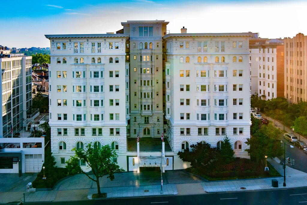 a large white building with many windows