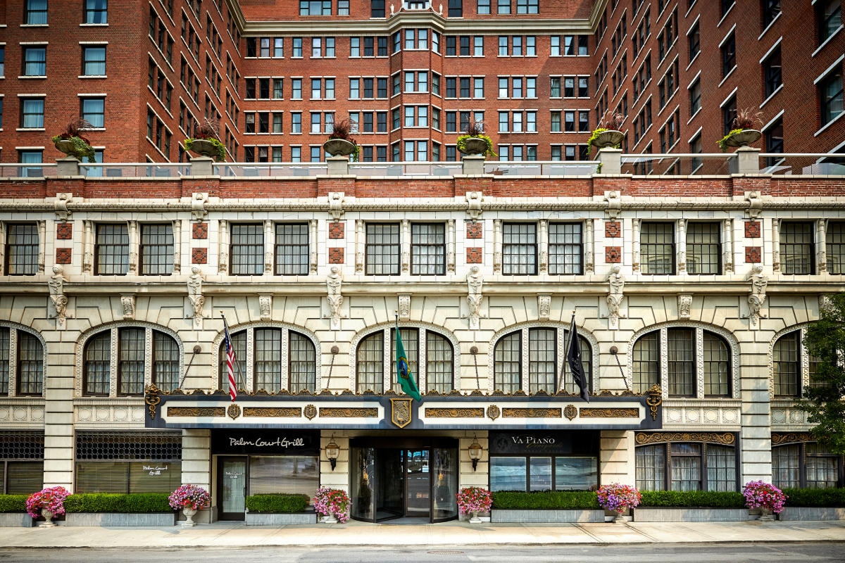 a building with many windows