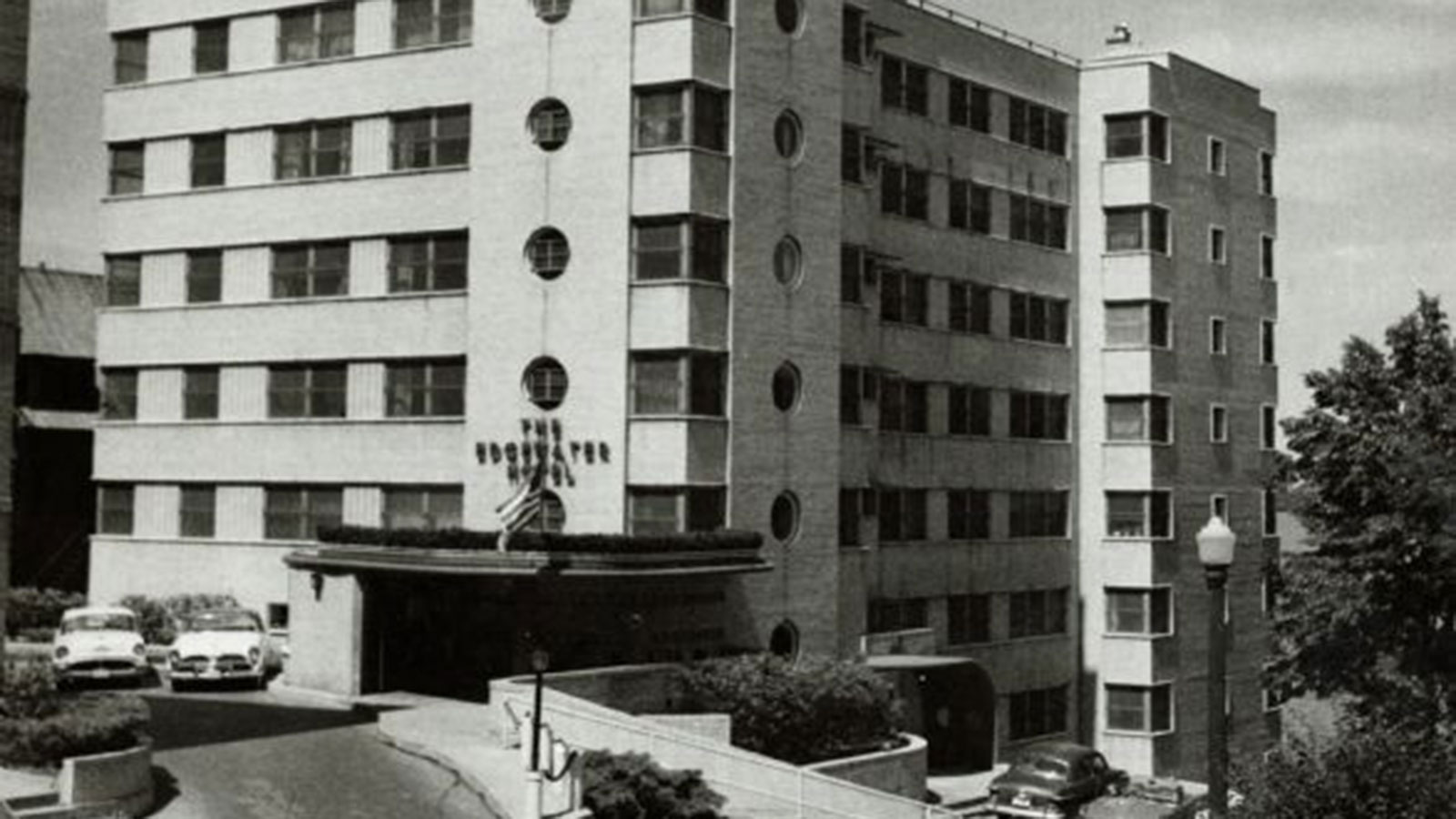 a building with many windows