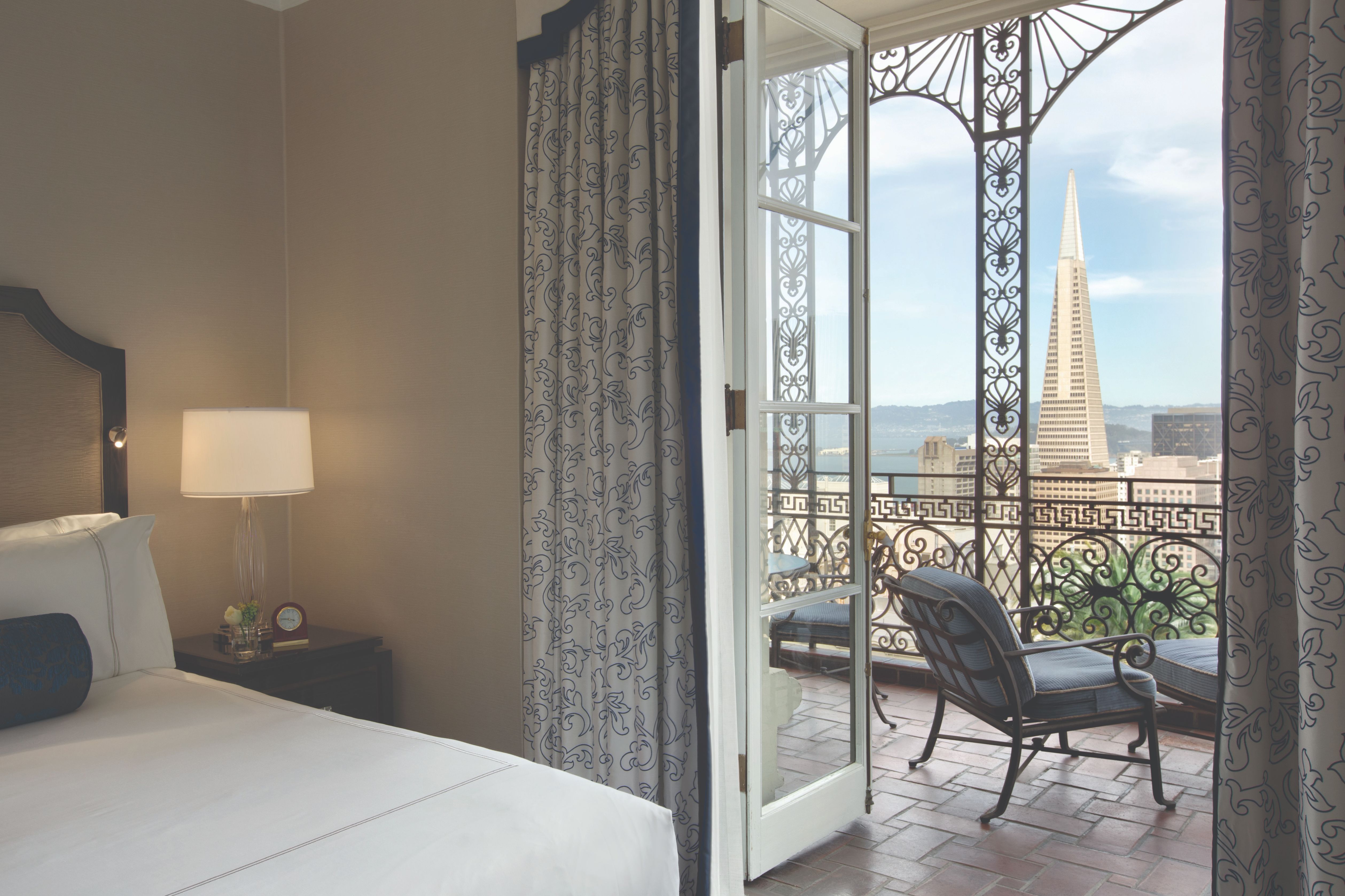 image of guestroom balcony the fairmont hotel san francisco in san francisco california_high