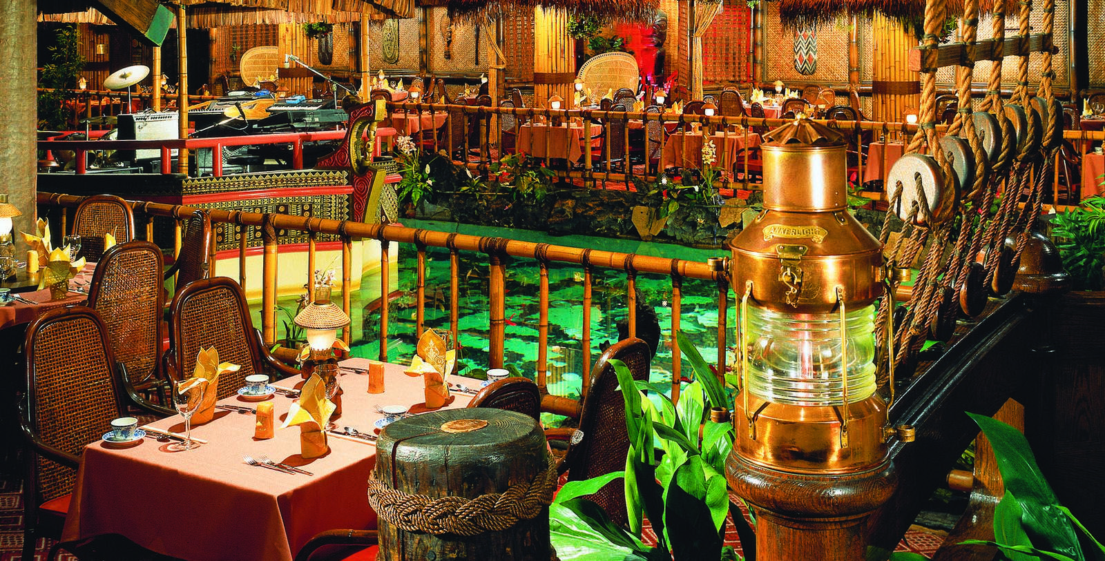 sfofh masthead 36145654 1 hetongarestaurantt48 8