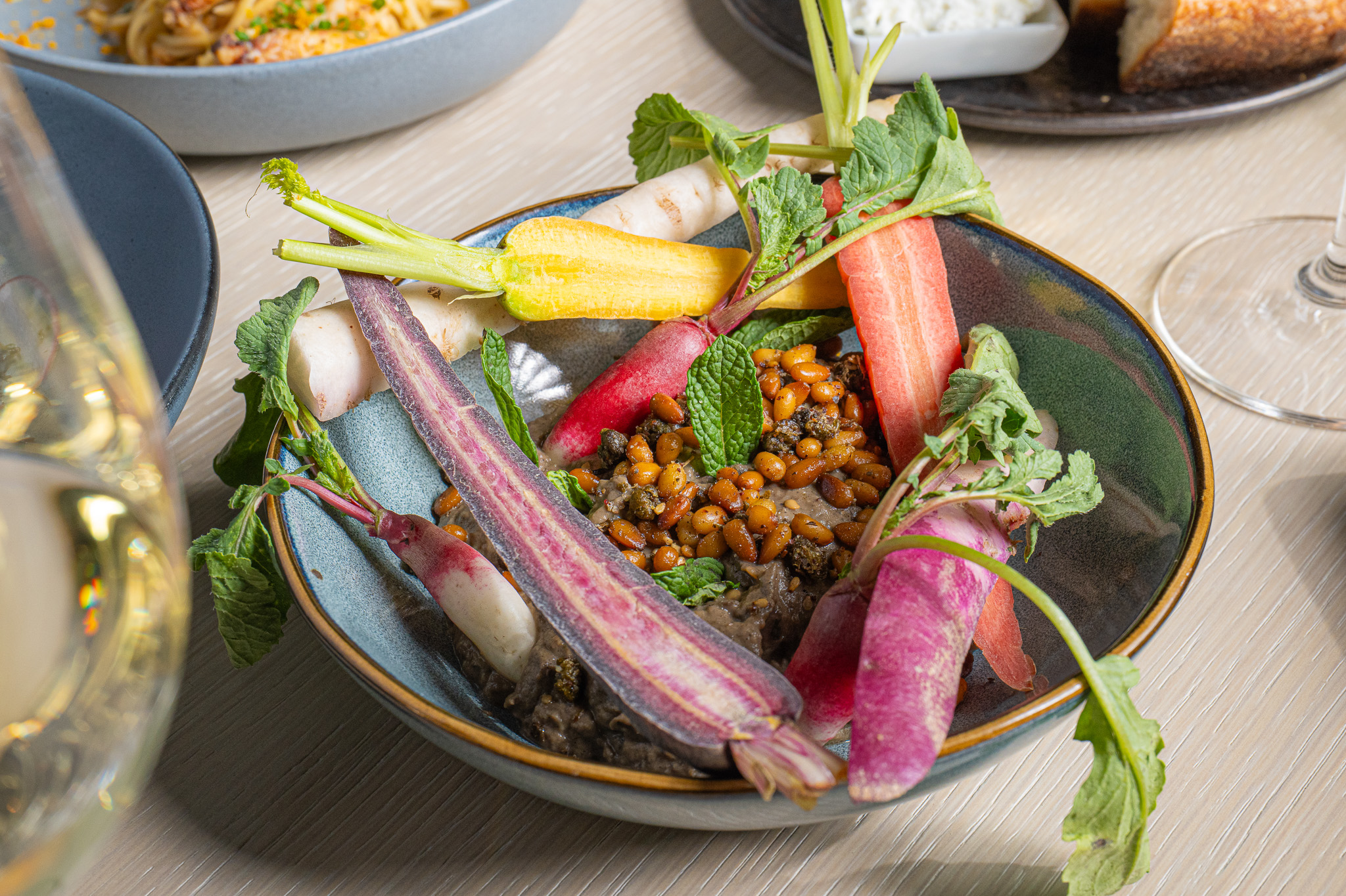 a bowl of vegetables and beans