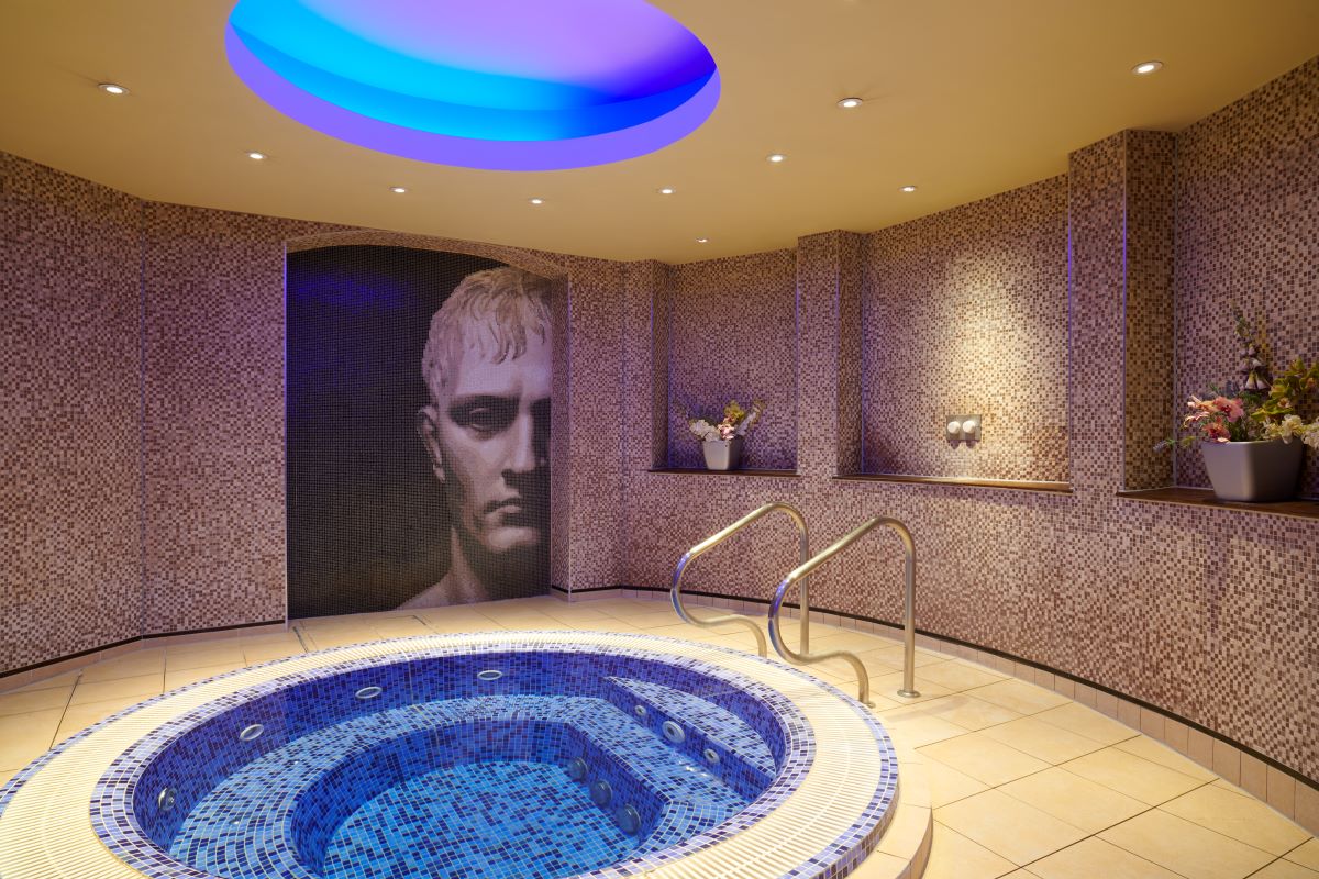 a hot tub inside a room