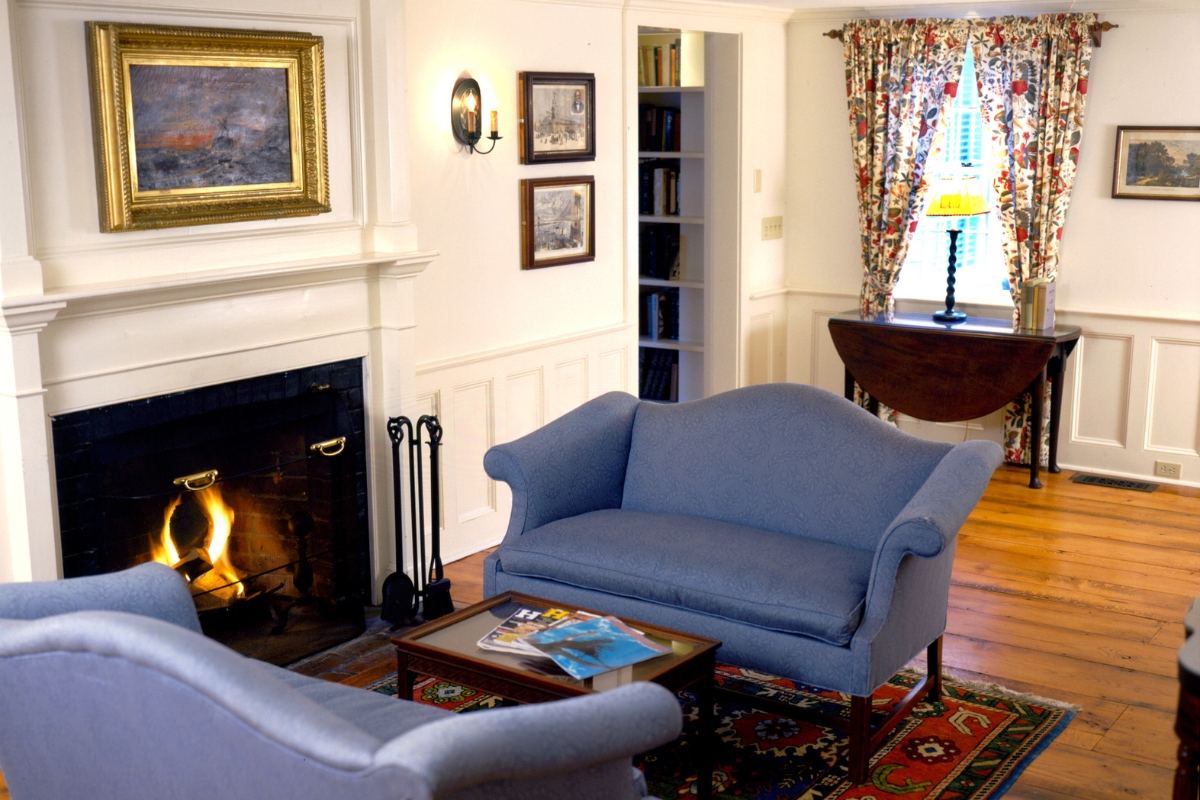 1200_x_800_the_griswold_inn_events_hayden_house_2_high 6a033e067be36