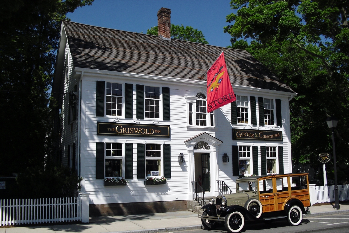 1200_x_800_the_griswold_inn_hotel_6_high 6a0341514ca64