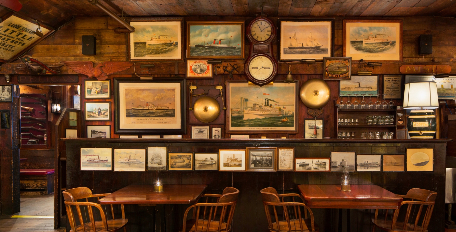 1600x813_the_griswold_inn_mhs_4