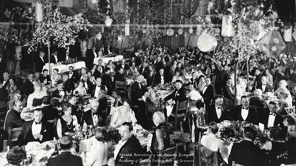 a group of people at a banquet