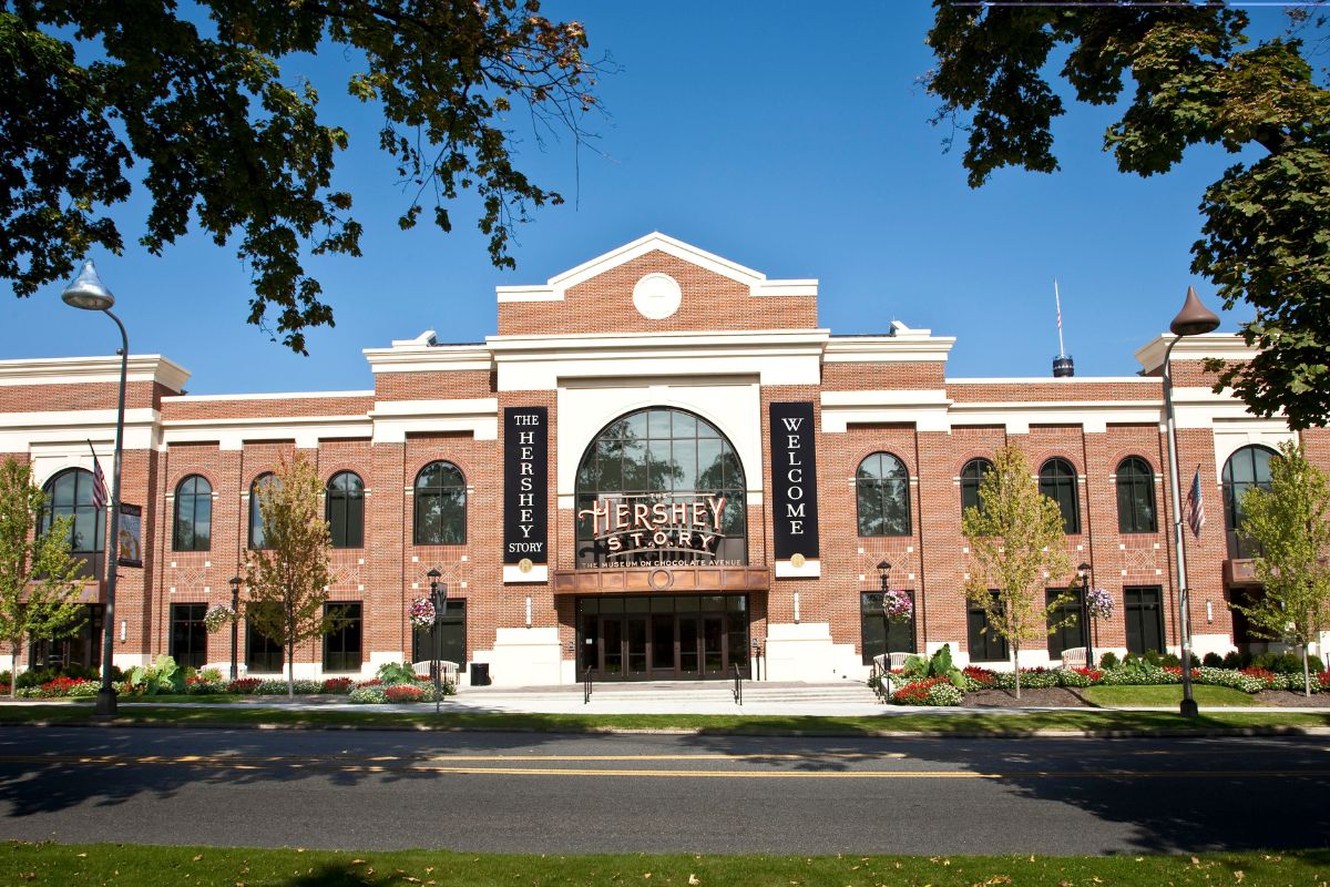 a building with a sign on the front