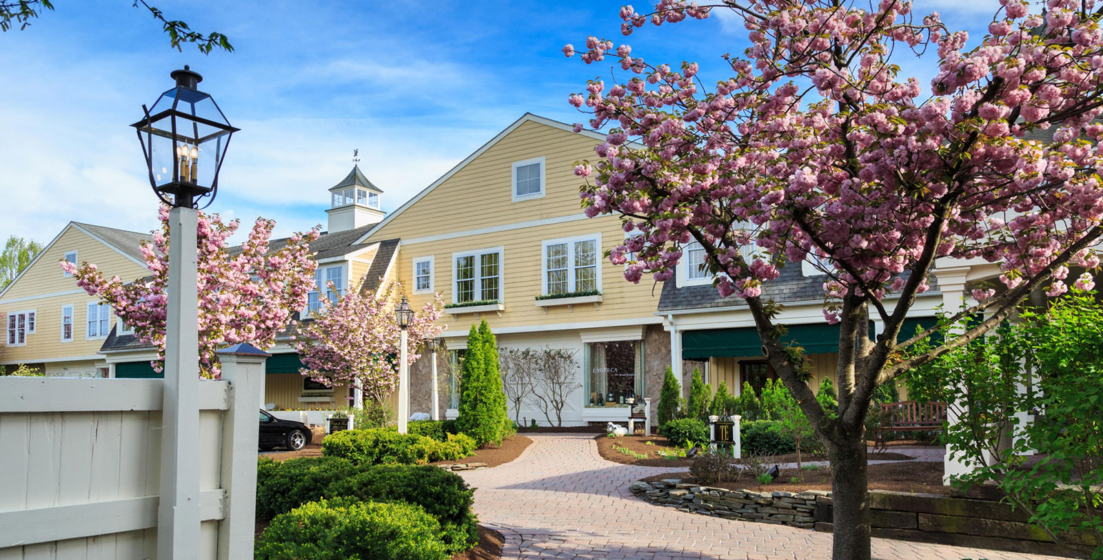 1600x813 exterior inn at leola village leola pennsylvania