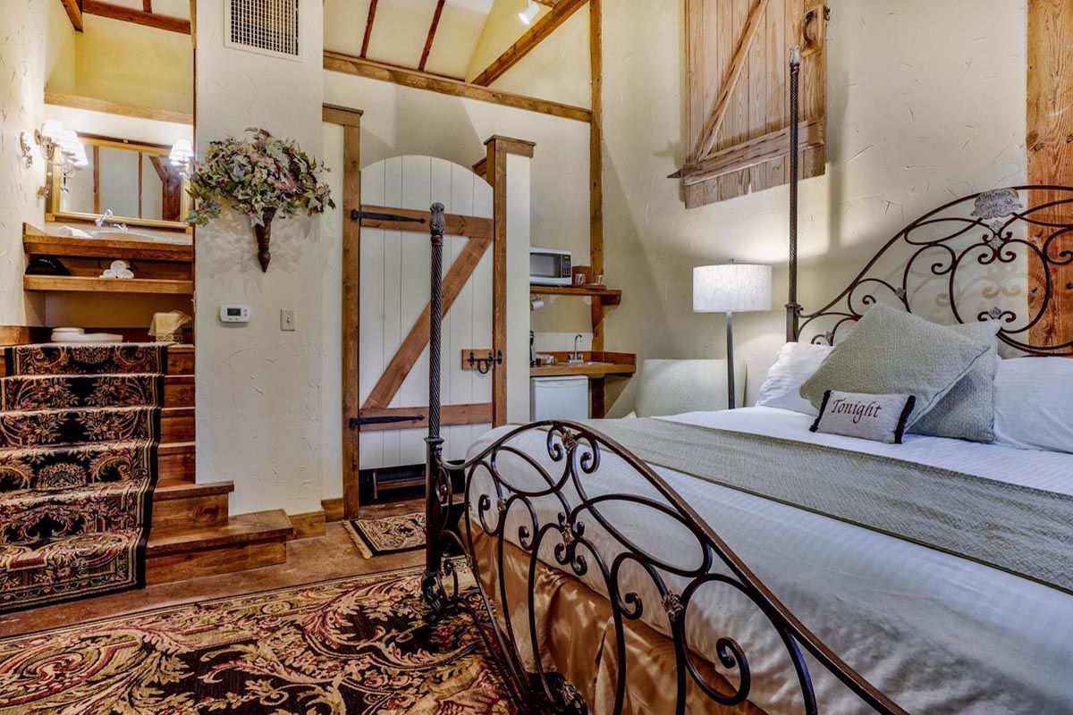 mgamos_king_barn_suite_at_the_inn_at_leola_village_high 63accb7fa818c 1