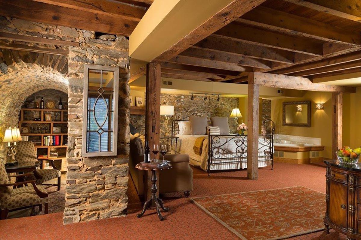 mgwine_cellar_suite_at_the_inn_at_leola_village_high 63accc0195cbd