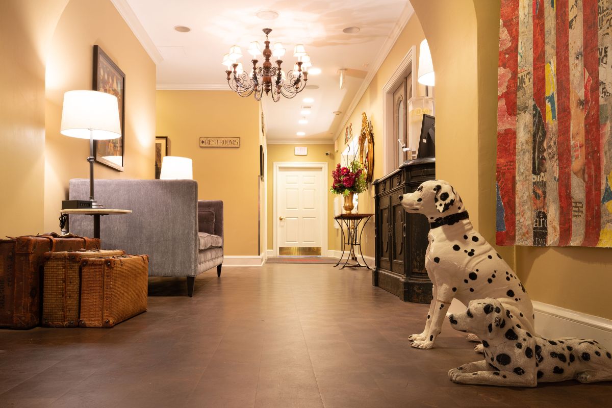 a dog statue in a hallway
