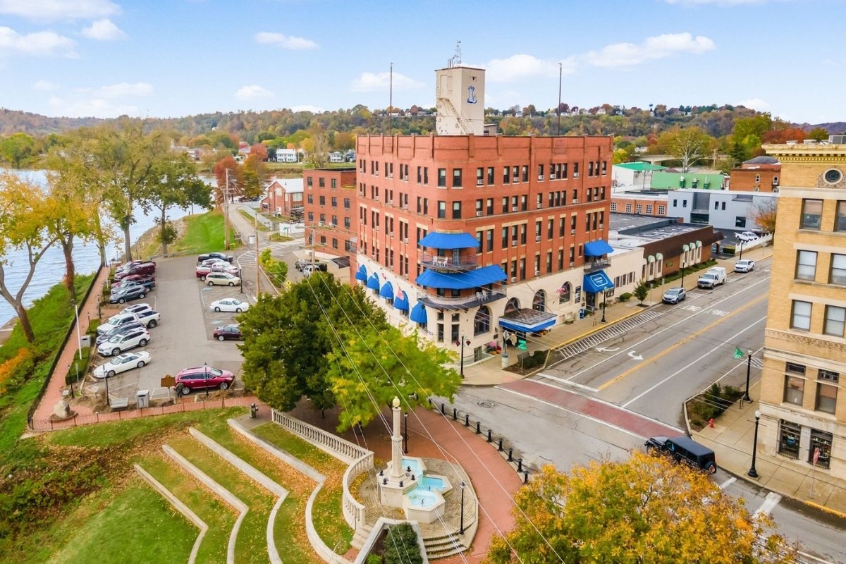 1200x800_lafayette_hotel_gallery_12_high 69d95d355ecd1 1