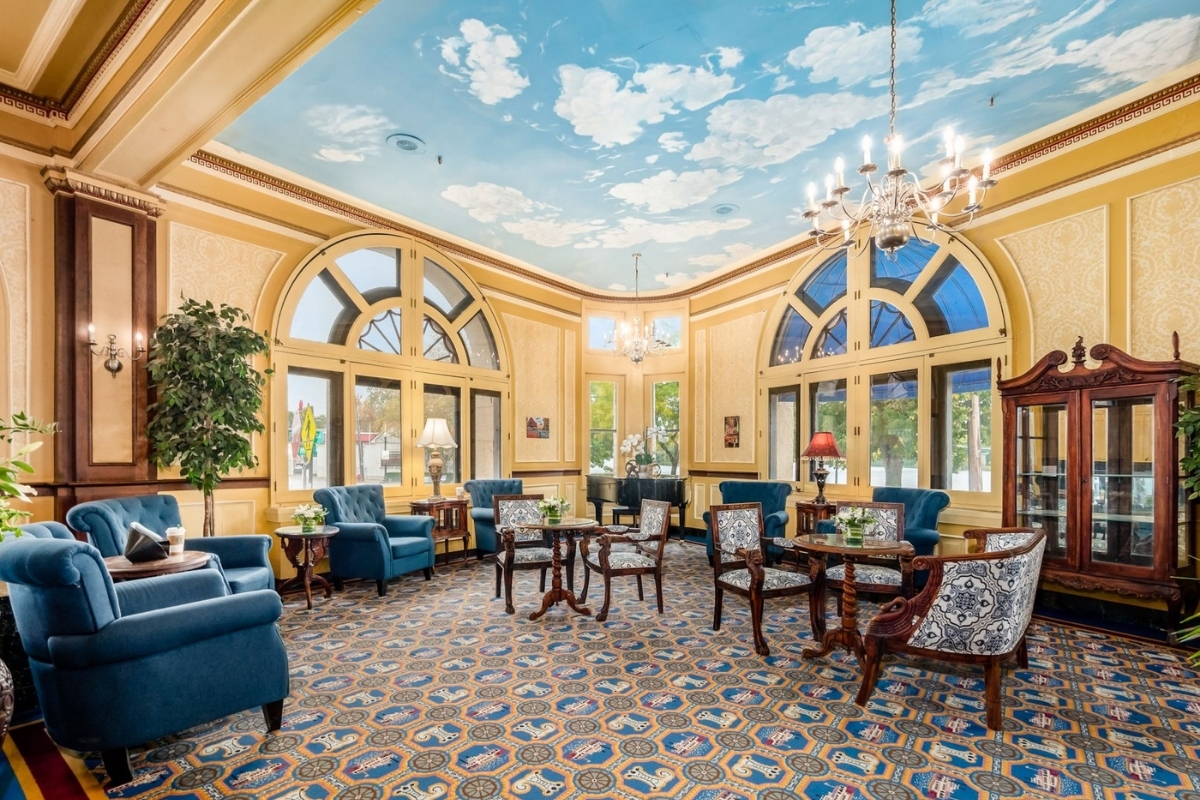 1200x800_lafayette_hotel_gallery_8_high 69d95cbfd6bd1