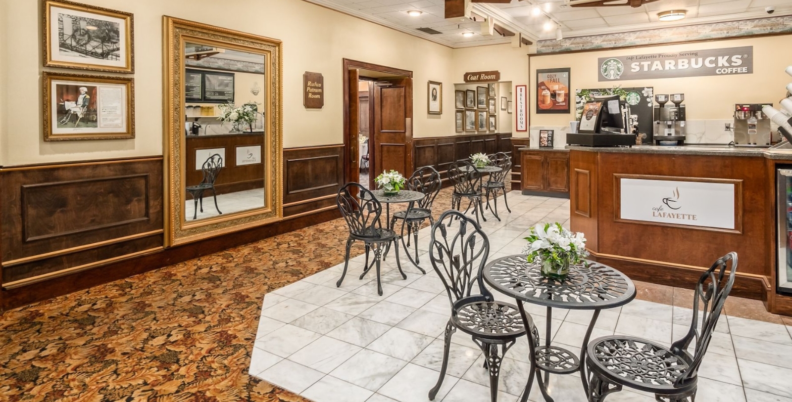 1600x813_the_lafayette_hotel_11