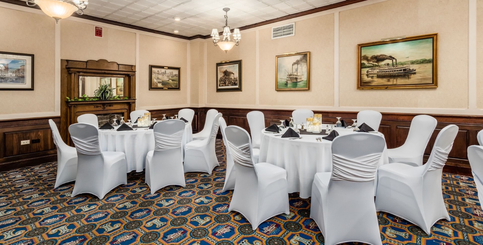 1600x813_the_lafayette_hotel_16
