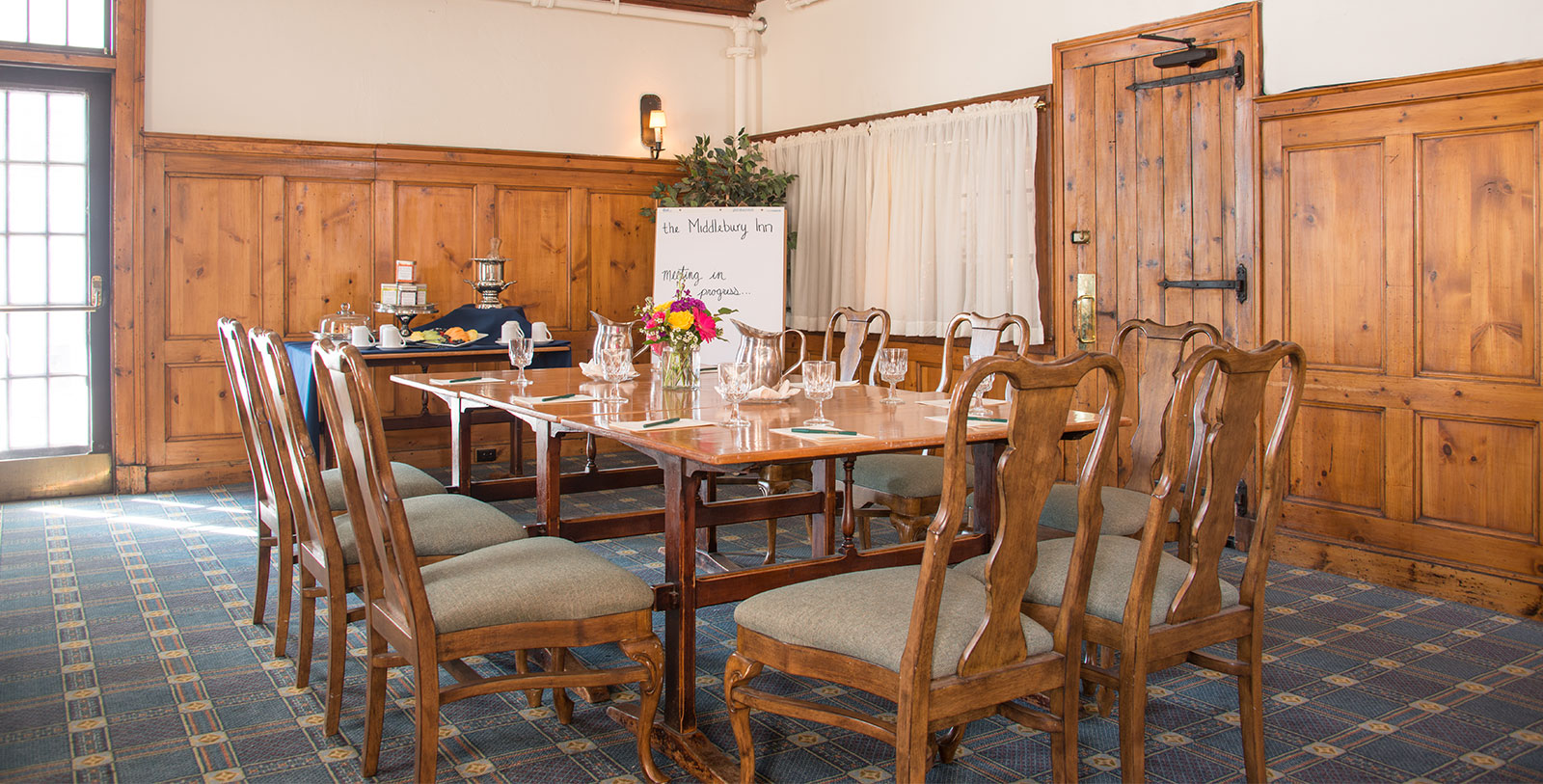 1600x813 willard meetingroom middlebury inn middlebury vermont