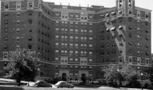 a large building with many windows