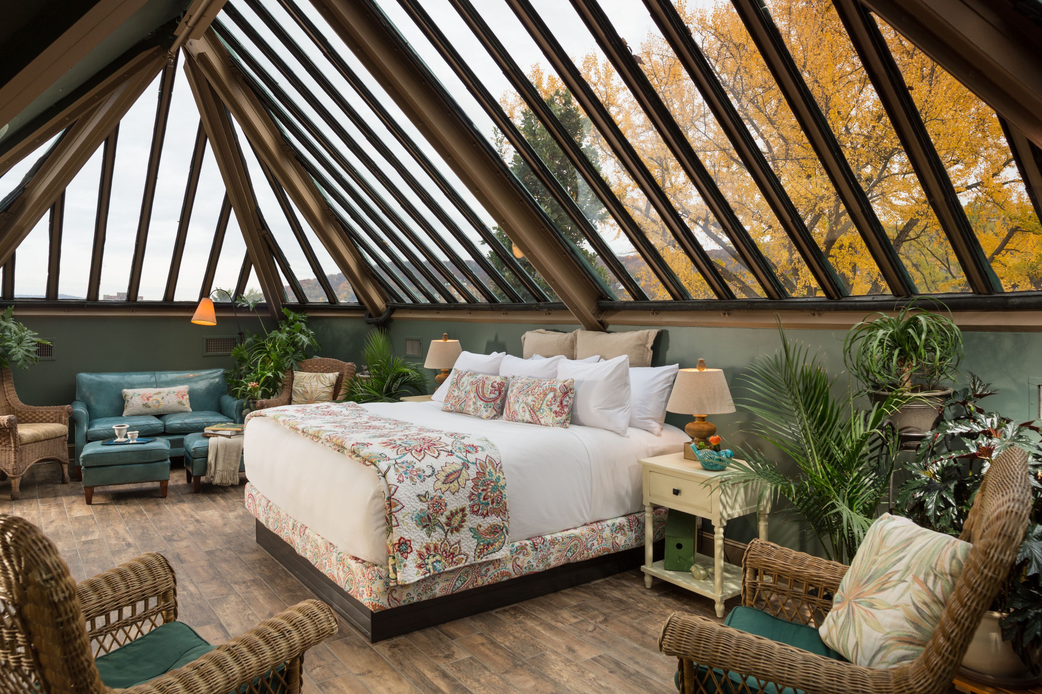 image_of_conservatory_guestroom_the_sayre_mansion_bethlehem_pennsylvania_high 5f7c9d9e962ce
