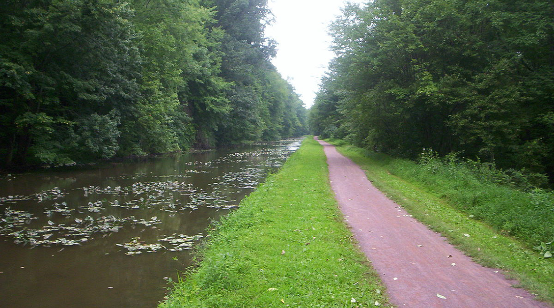1200px delaware_canal_state_park pennsylvania