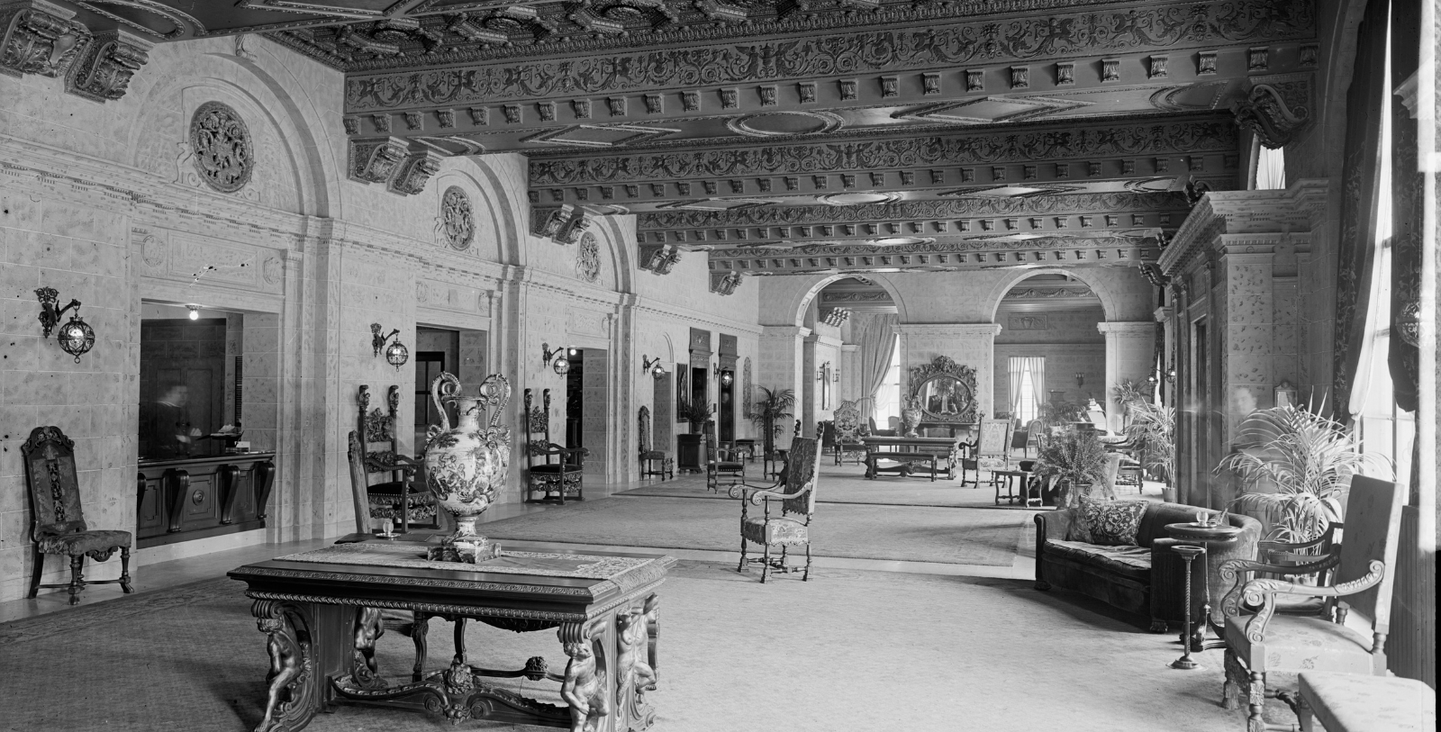 1600_x_813_the_st__regis_washington_d_c__history