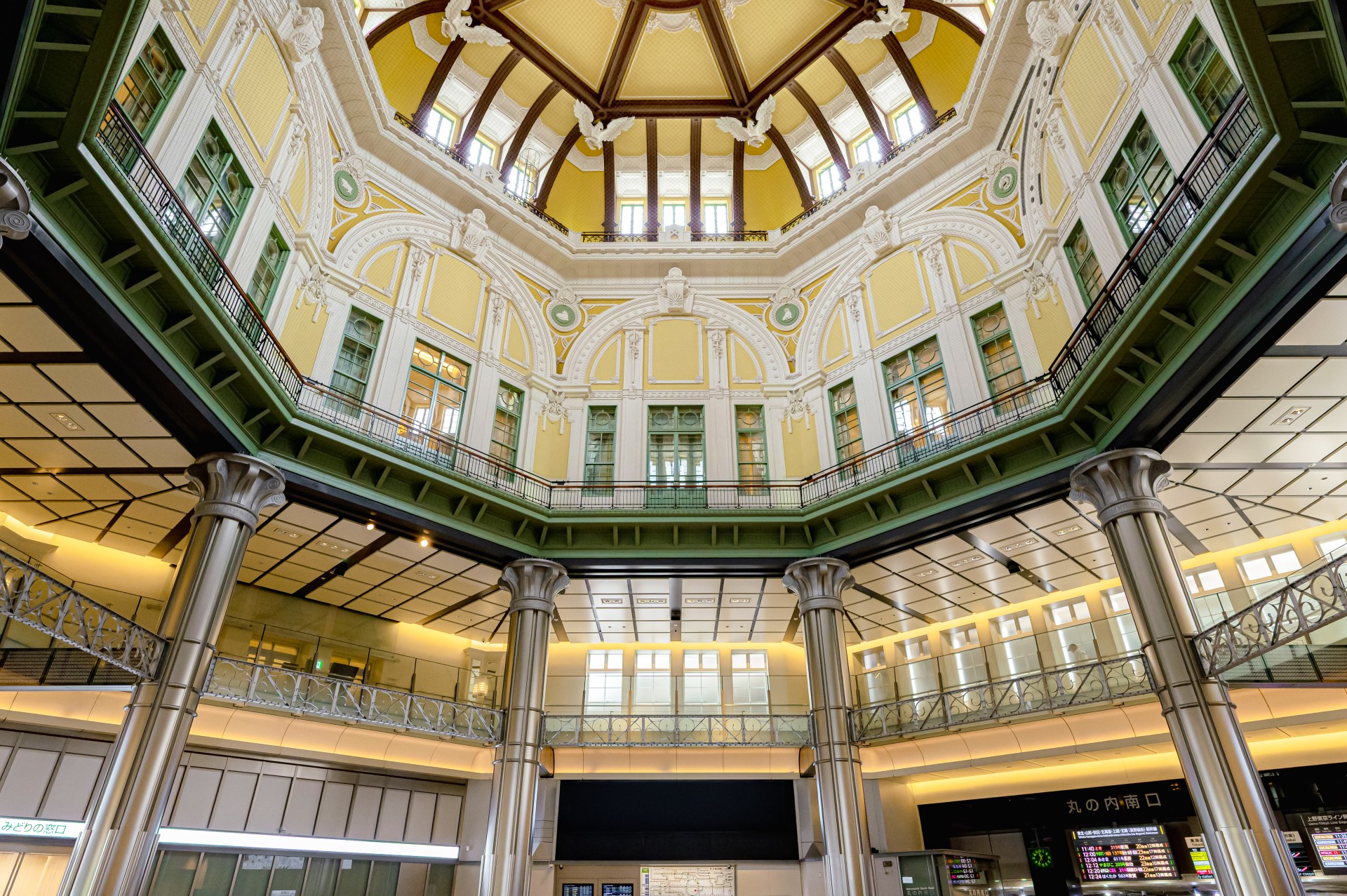 a large building with many windows