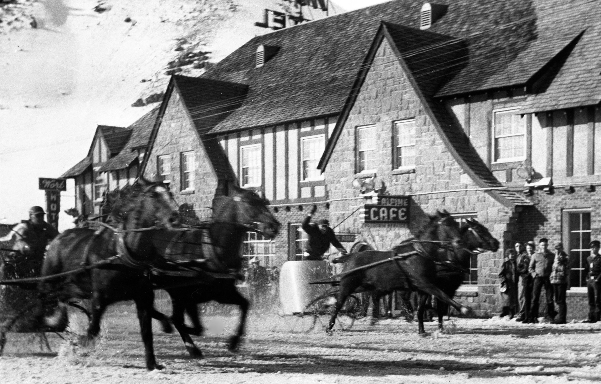 historical_image_of_cutter_races_on_broadway_the_wort_hotel_1941_member_of_historic_hotels_of_america_in_jackson_wyoming