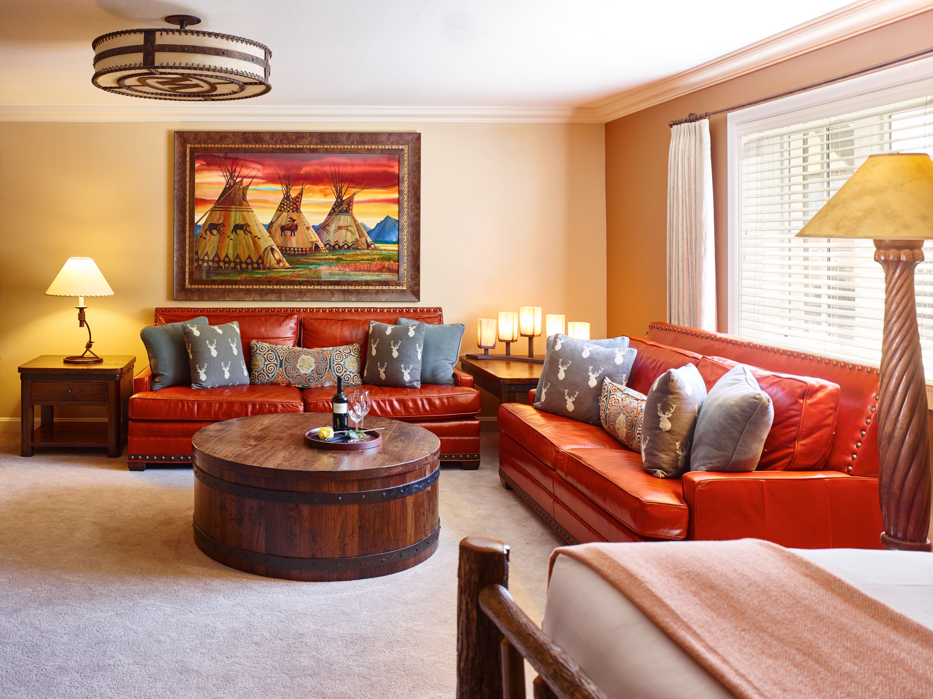 image of the junior king suite the wort hotel jackson wyoming_high