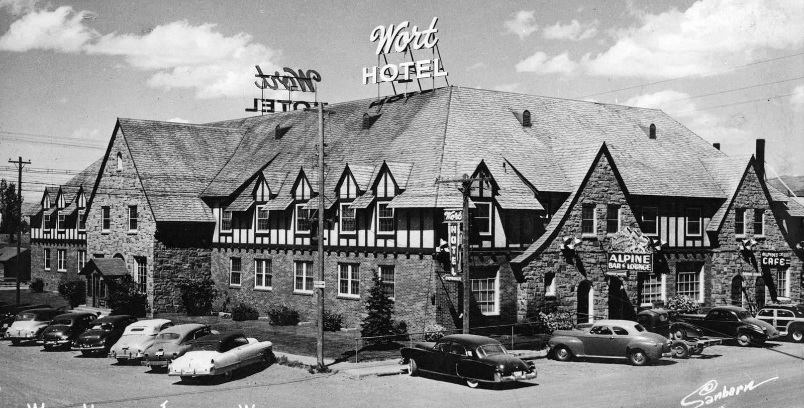 jacwh masthead historicworthotel1