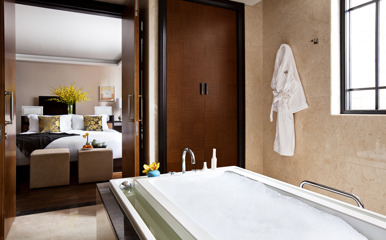 a bathtub in a bathroom