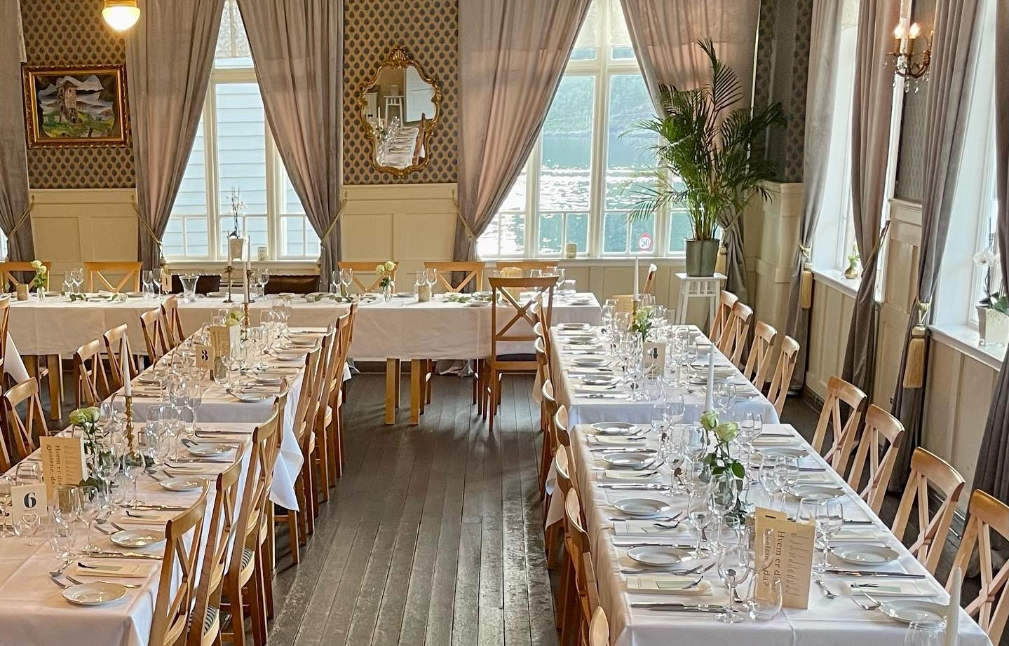 a room with tables and chairs